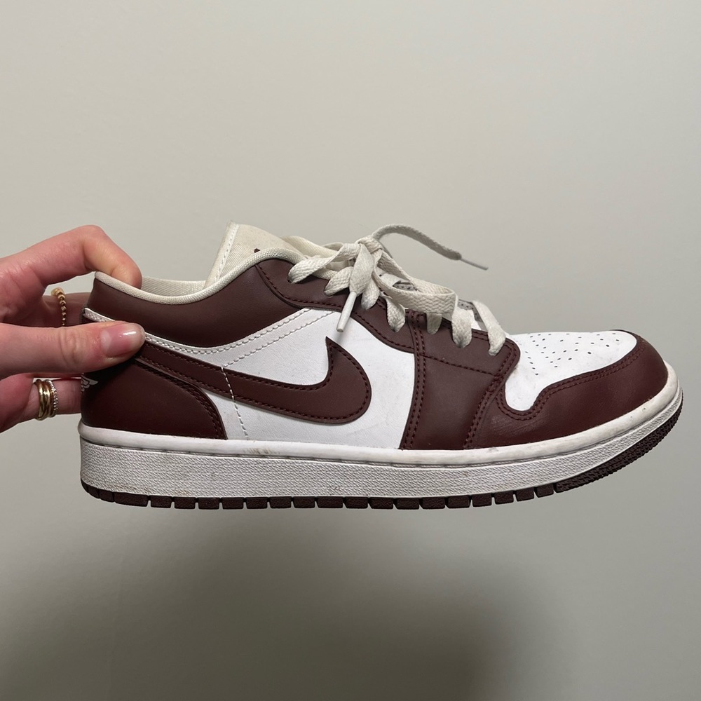 Maroon Nike Jordans Size 8.5; good condition